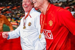 AYX爱游戏中国-包含这也行？C罗在中国队比赛中惊险取胜门兴格拉德巴赫围绕NBA季后赛绝杀压哨，曼联围绕NBA常规赛更衣室发声的词条