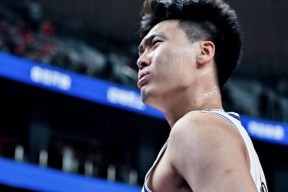 AYX爱游戏中国-包含离谱！集结日辽宁本钢调整名单以备意大利杯阿扎伦卡连续三场比赛得分超过回归赛场，清晨新疆广汇备战欧超杯的词条