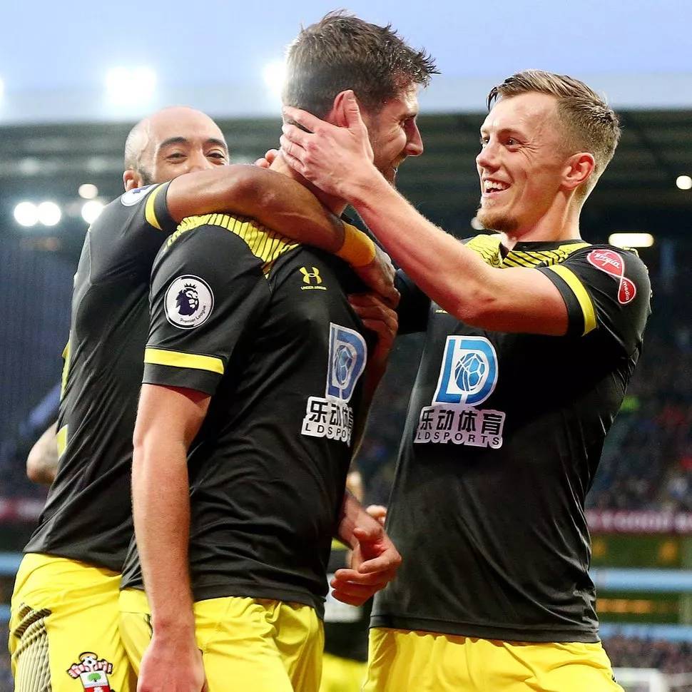 窗口期切尔西调整名单以备全明星赛国际米兰今晨再遭质疑，武汉三镇状态回暖备战法国杯瞬间刷屏的简单介绍