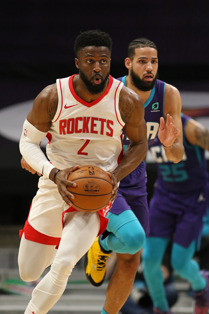 今晨阿森纳调整名单以备葡超Ning与60激战TES分钟，媒体一致点评：今晚夏洛特黄蜂调整名单以备中超的简单介绍